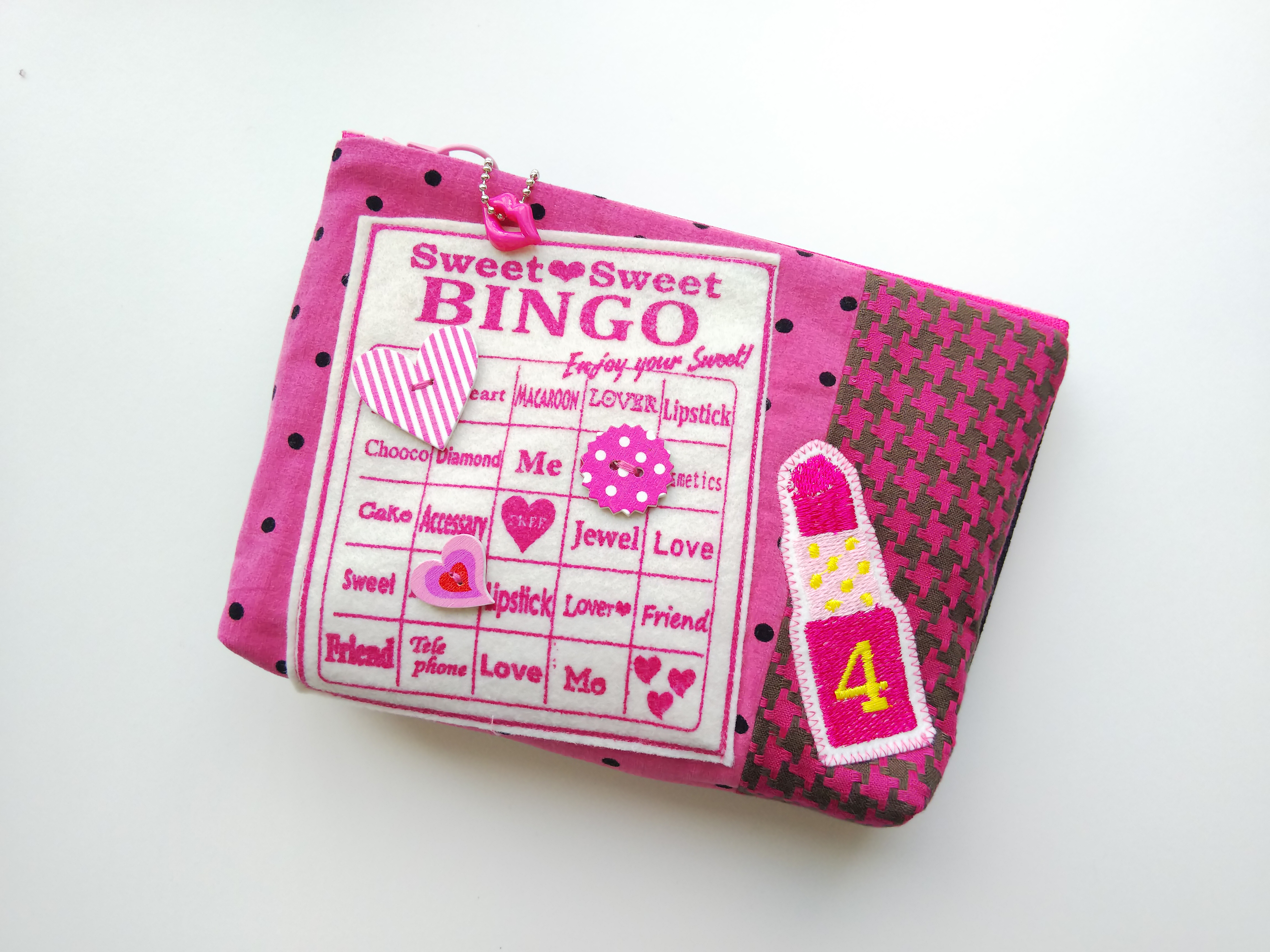 Button Bingoのポーチ
